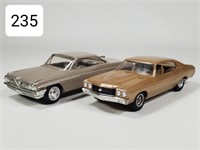 1970 Chevelle SS 454 Gold & 1961 Bonneville