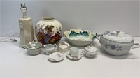 Porcelain decor lot: large vase with chip, bowl