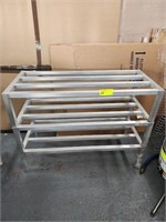 DUNNAGE STANDS 48" X 20"