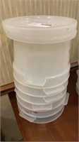 1 Lot - 6 Cambro Kitchen Containers (12 Quarts)