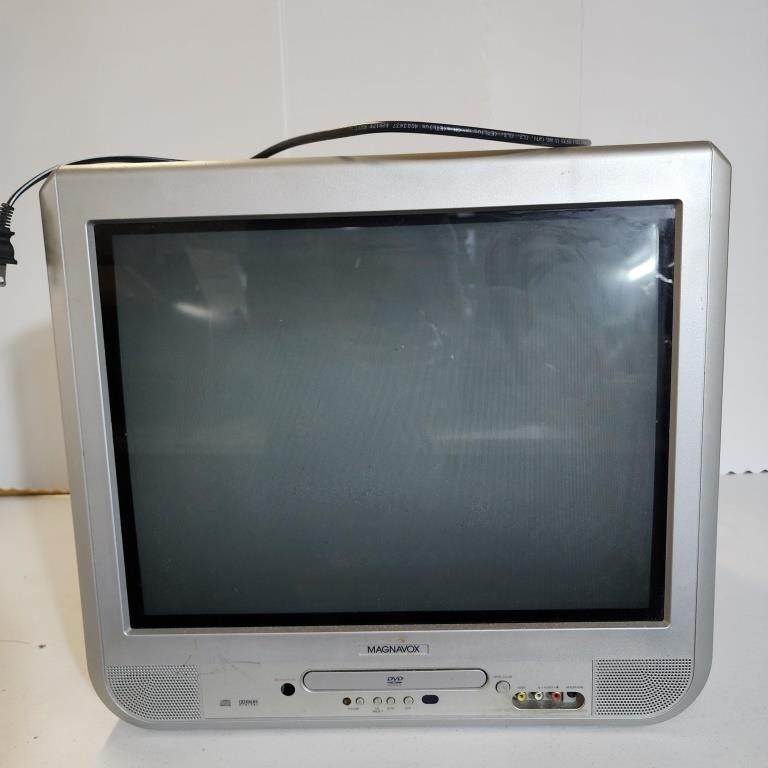 Magnavox 21 in TV w DVD Player