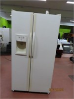 GE Standing White SidebySide Fridge Freezer