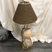 SEASHELL LAMP