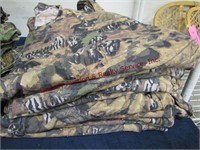 Stack of approx 13 camo long sleeved shirts men's