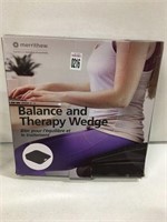 BALANCE & THERAPY WEDGE