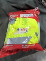 Milwaukee small high visibility safety vest