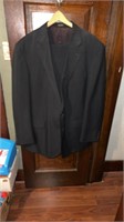 Men’s 2 piece suit 46L