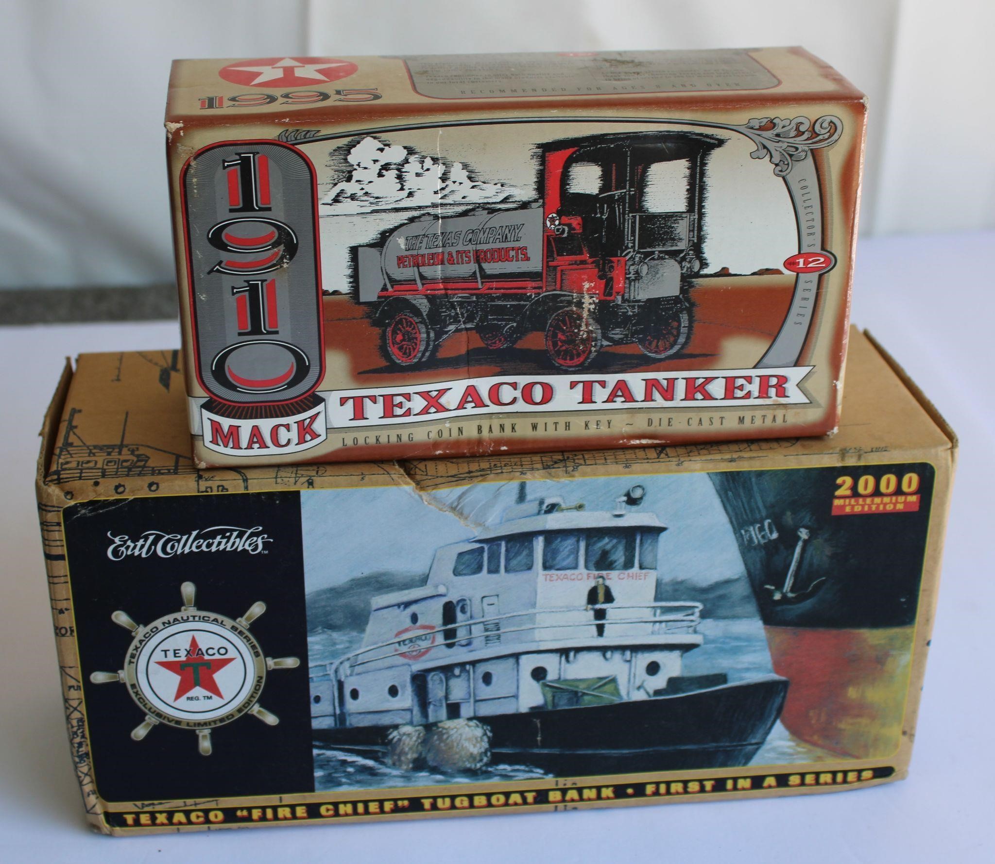 Texaco Tug Boat & Tanker in Box