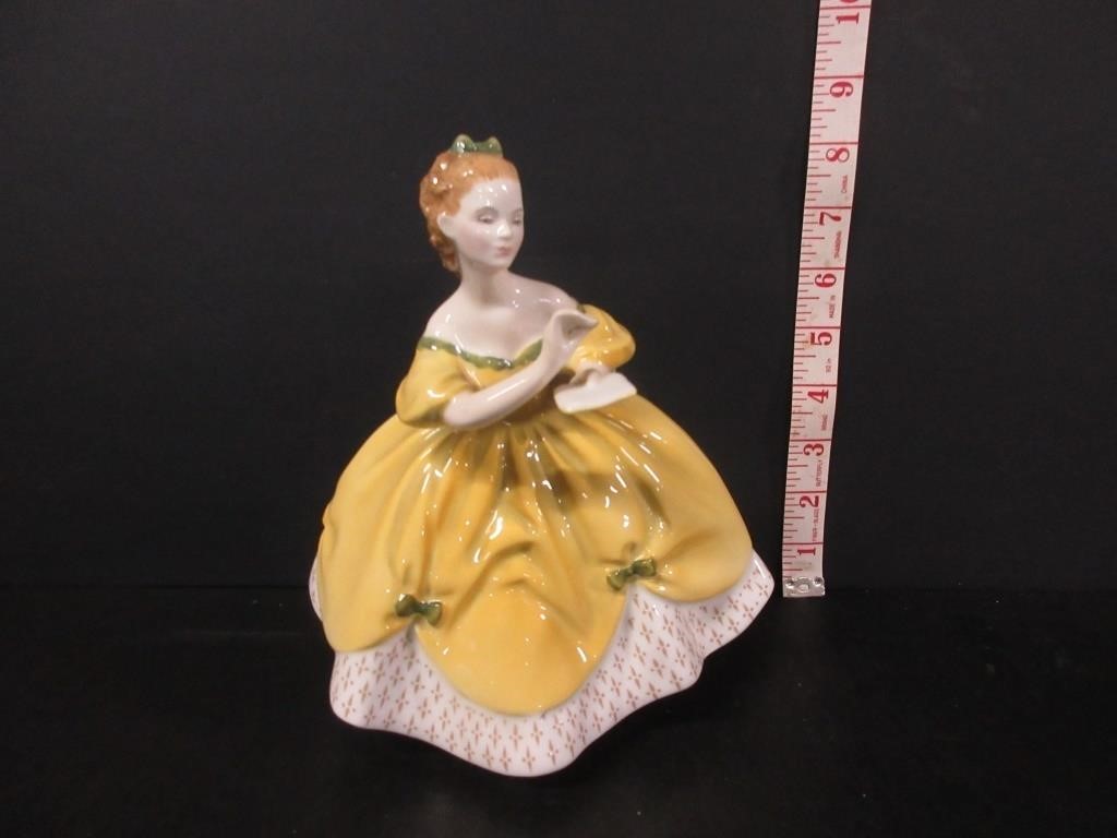 VINTAGE ROYAL DOULTON "THE LAST WALTZ" FIGURINE