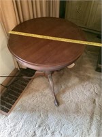 26 inch parlor table