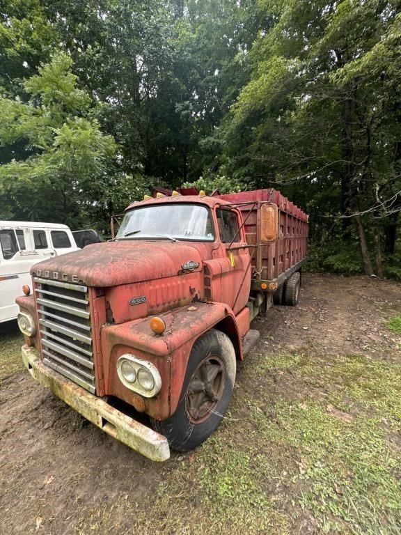 1968 Dodge C600