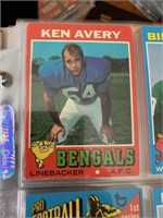 1971 TOPPS KEN AVERY