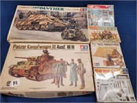 (2) Models & (4) Military Miniatures