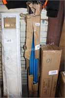 1-8ct 54” fiberglass handles