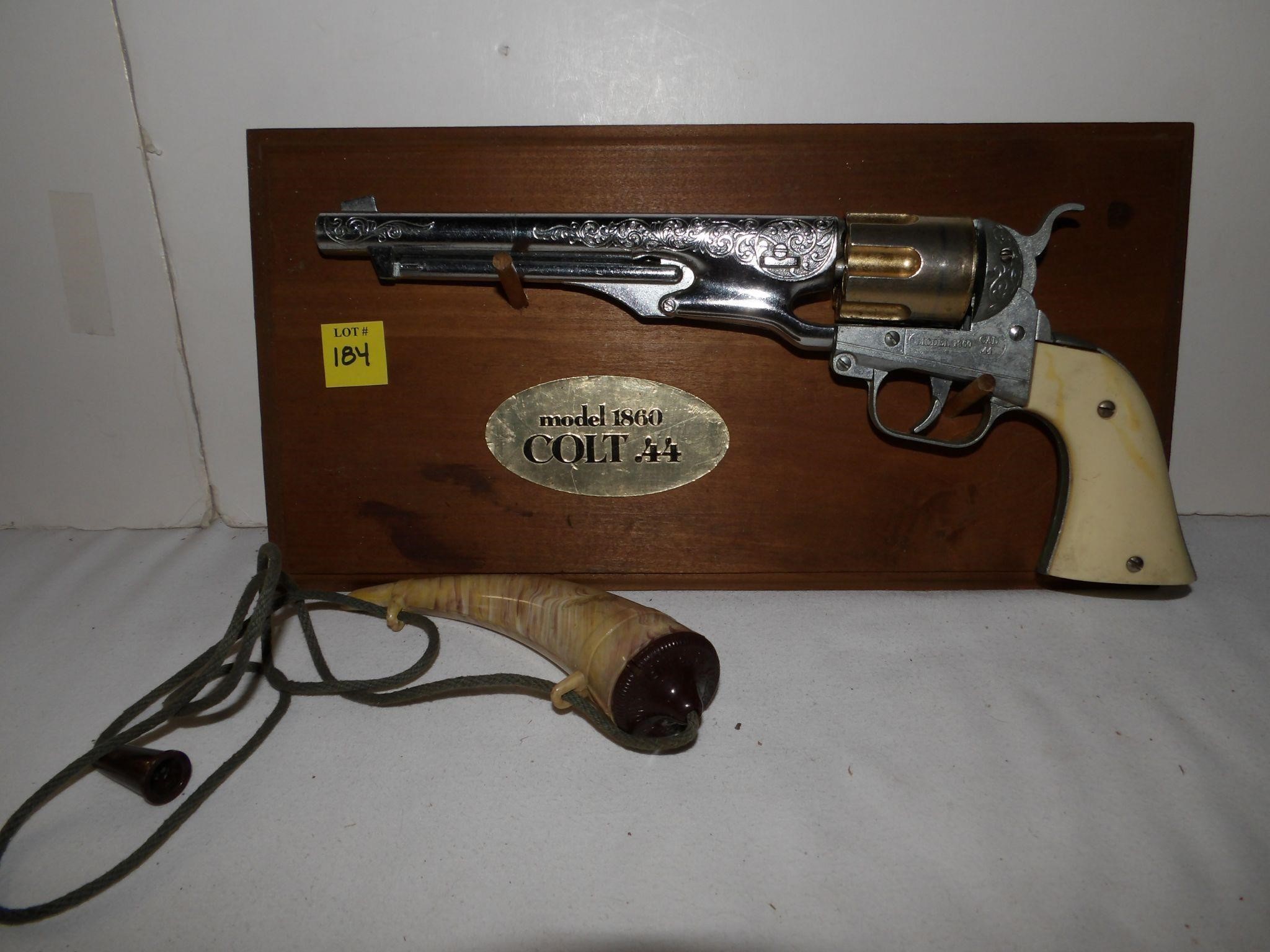 Colt 44 Cap Gun & Powder Horn