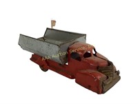 Tin dump truck toy