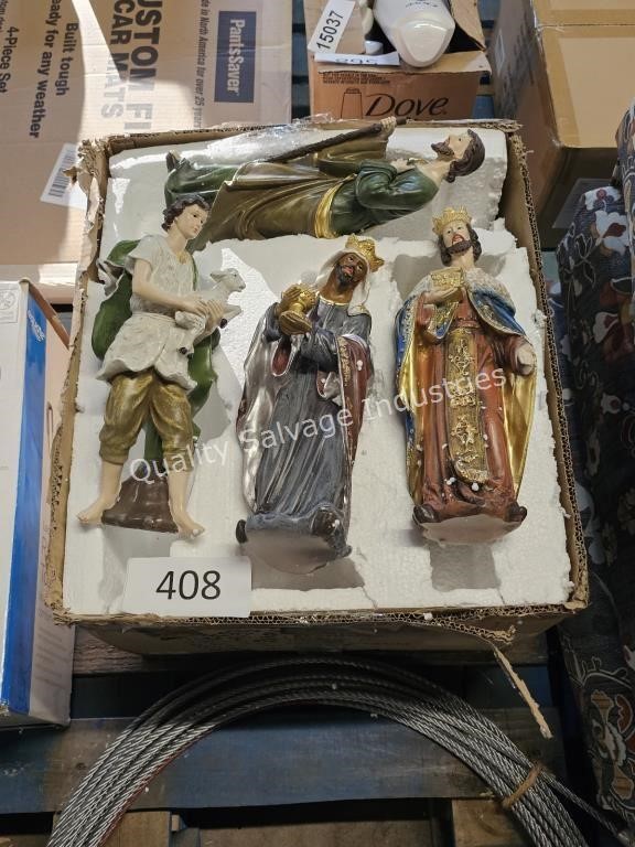 nativity set - damaged