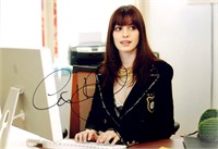 Anne Hathaway Autograph Photo