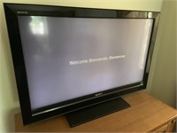 Sony flatscreen TV, 40 inch