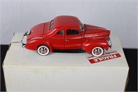 1940 Ford Deluxe Coupe Die-Cast Model by The Danbu