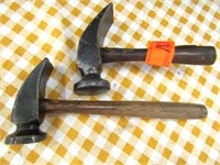 2 Hammers