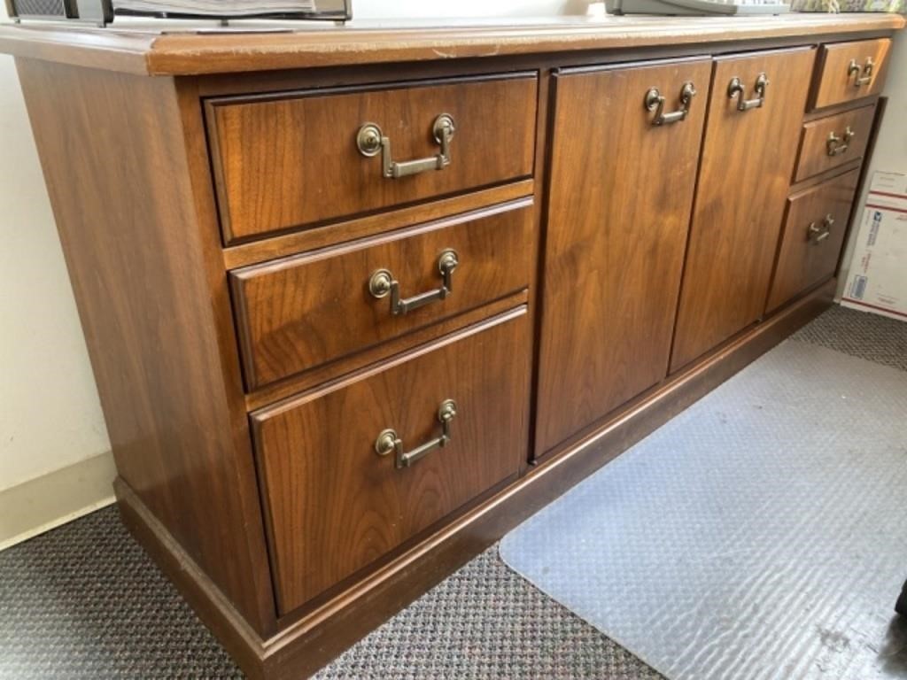 Credenza