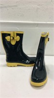 NEW Forever Young Rain Boots 11 K10D