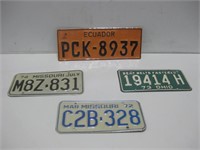 Four Vtg License Plates