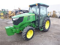 2017 John Deere 5090GN Tractor