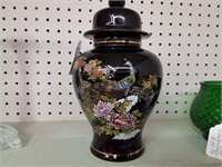 Vintage Chinese Ginger Jar with lid