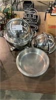 1 LOT STAINLESS STEEL CHAFING DISH & STAINLESS