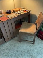 Sligh MCM Style Desk & Chair