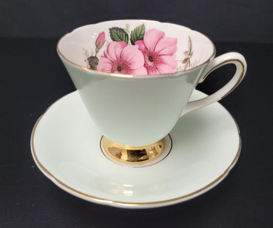 "Old Royal Bone China" Teacup & Saucer