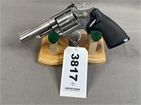 Smith & Wesson .357 Model 66-2, Serial # 54624