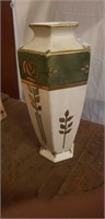 Antique porcelain 10.25" vase
Signed Notre Dame