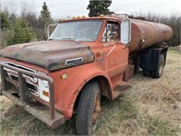 CHEV C/60 S/A WATER TRUCK,