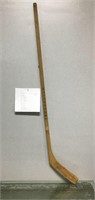 1969-70 Pittsburgs Penguins signed stick - see pic