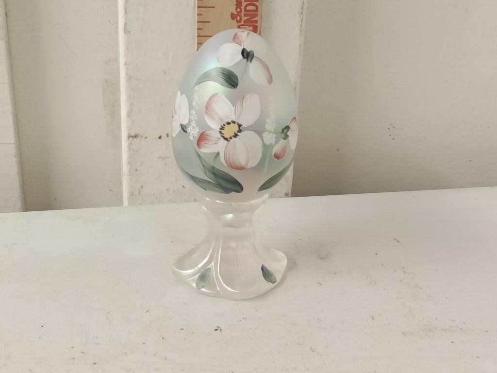 Fenton frosted iridescent handpainted pedestal egg