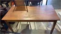 Beautiful grain wood top dining table with one