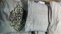 Cal/King 10-Piece Comforter Set