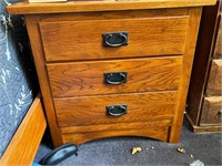 Mission Style Nightstand 26.5x15.5x26