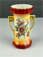 Pretty Japan porcelain vase
