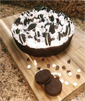 Cookies & Cream Brownie Cake
