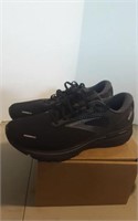 Brooks "Ghost 14" mens Shoes (Size 11.5)
