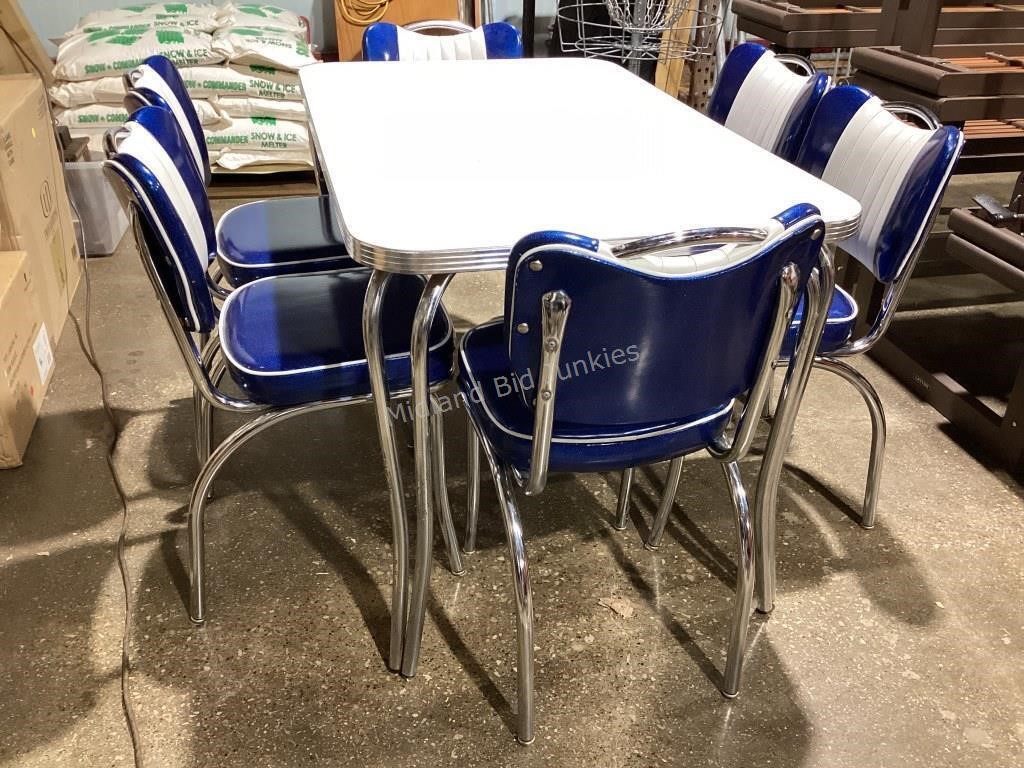 Nostalgic Vitro Chrome Table & 6 Chairs