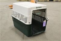 Remington Dog Kennel, Approx 21"x27"x22"