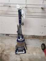 Shark vacuum working