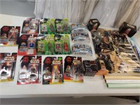 NOC  Star Wars action figures and 4 posters