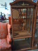 Cabinet with glass shelves side entry
