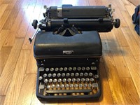 1930s Royal Typewriter
